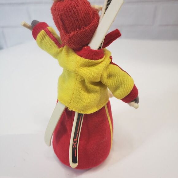 Adorable Vintage 70s Russ Berrie Plush Ski Mouse Rat Stuffed Animal Figurine - Picture 2 of 5